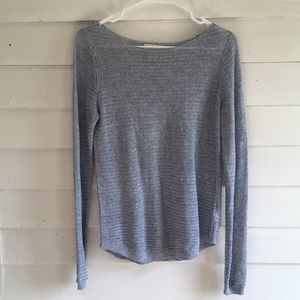 Lightweight sweater